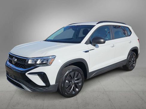 Used 2023 Volkswagen Taos S image 5