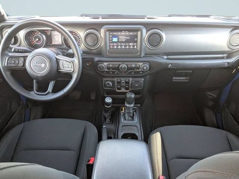 Used 2022 Jeep Gladiator Sport AWD/4WD image 14