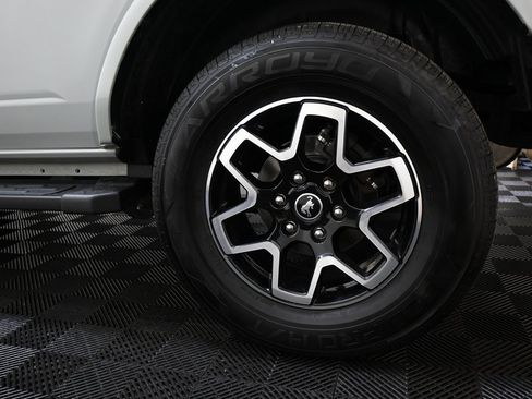 Used 2022 Ford Bronco Outer Banks image 33