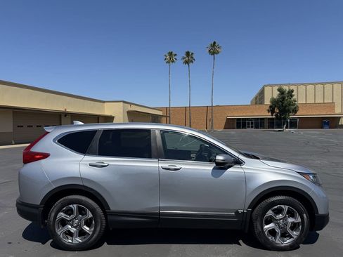 Used 2017 Honda CR-V EX-L image 8