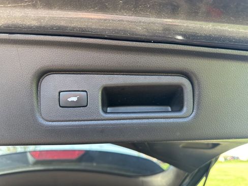 Used 2015 Acura RDX AWD w/ Technology Package image 11