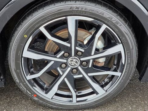 Used 2024 Toyota Prius Prime Premium image 9