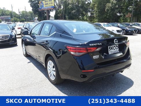 Used 2023 Nissan Sentra S image 3