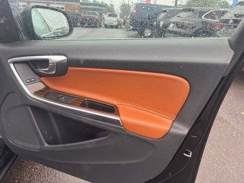 Used 2015 Volvo S60 T5 Premier Plus AWD/4WD image 16