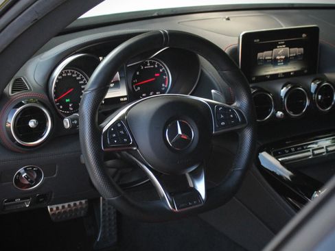 Used 2017 Mercedes-Benz AMG GT Coupe image 74