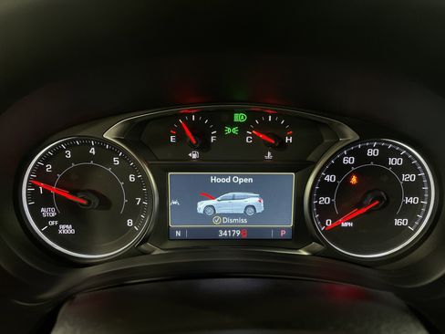 Used 2024 GMC Terrain SLT image 19