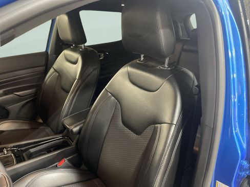 Used 2022 Jeep Compass Altitude w/ Convenience Group image 14