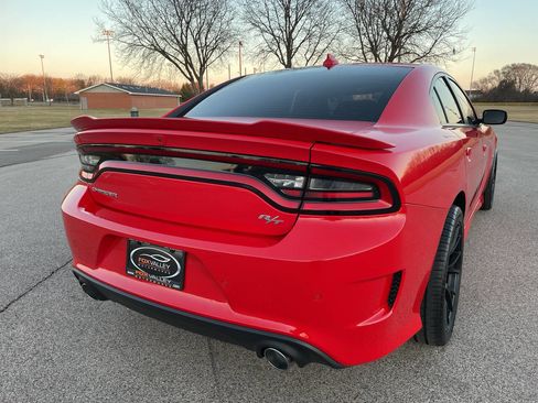 Used 2022 Dodge Charger R/T image 38