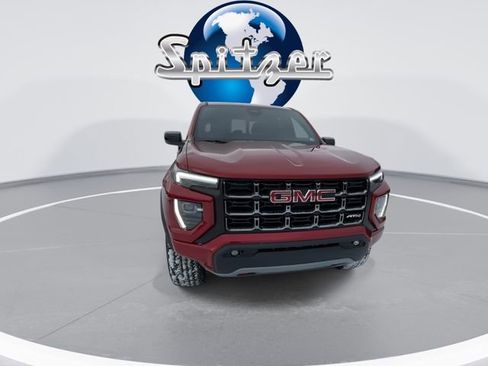 Used 2024 GMC Canyon AT4 image 3