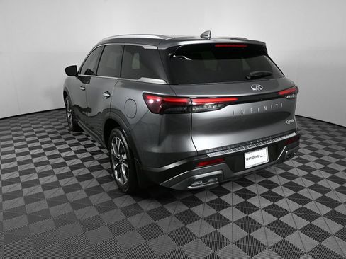Used 2022 INFINITI QX60 Luxe w/ Cargo Package FWD image 4