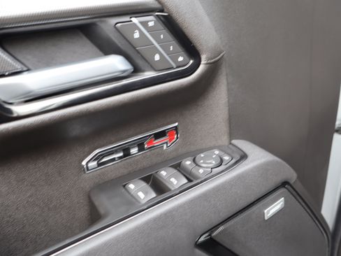 Used 2026 GMC Sierra 1500 AT4 w/ AT4 Premium Package image 15