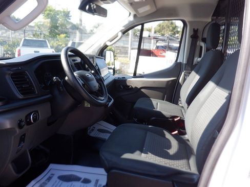 Used 2024 Ford Transit 250 Low Roof w/ Exterior Upgrade Package image 15