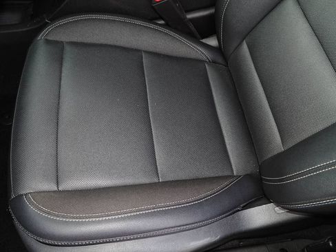 Used 2024 Chevrolet Equinox EV LT FWD image 20
