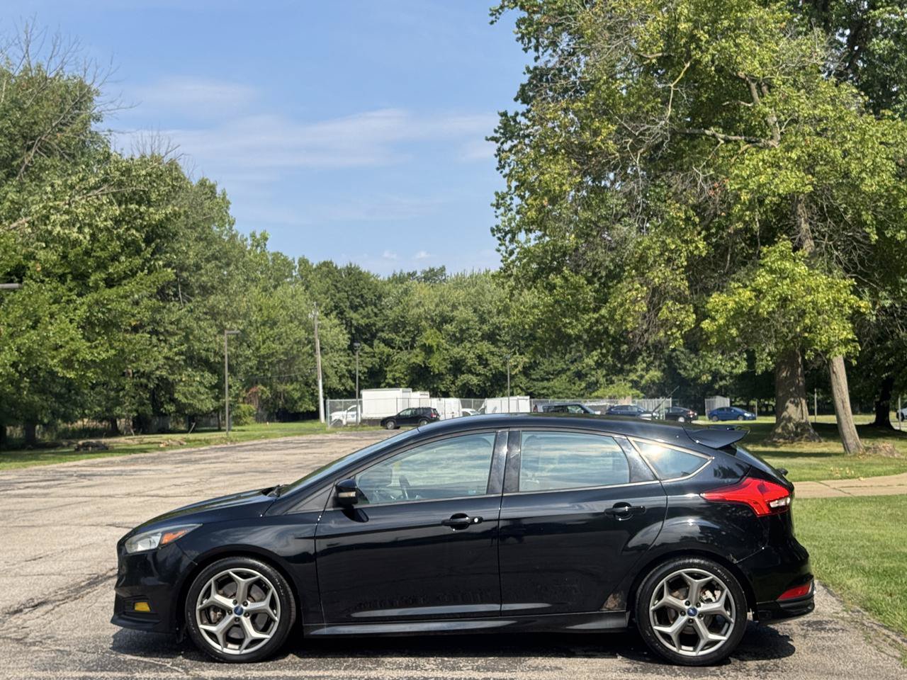 Used 2017 Ford Focus ST FWD image 10