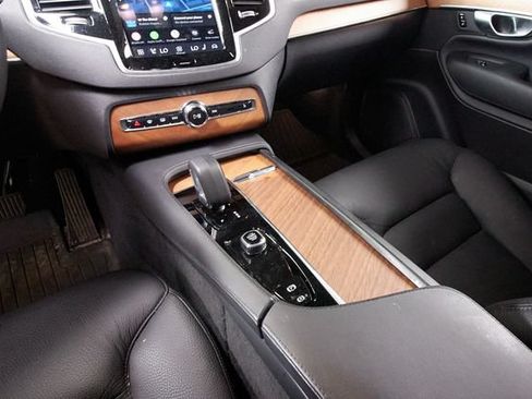 Certified 2023 Volvo XC90 T8 Plus w/ Protection Package Premier AWD/4WD image 10