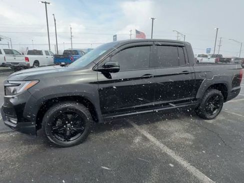 Used 2022 Honda Ridgeline Black Edition image 4