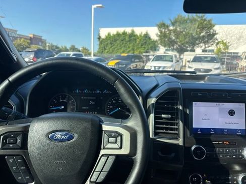 Used 2021 Ford Expedition XLT RWD image 10