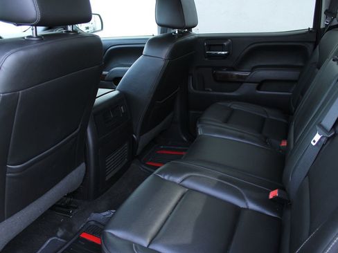 Used 2018 GMC Sierra 1500 SLT image 18