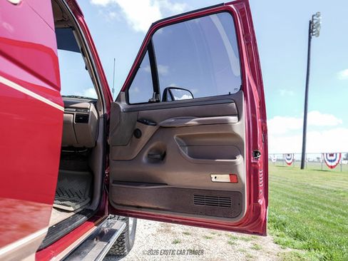 Used 1994 Ford Bronco Eddie Bauer AWD/4WD image 39