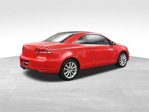 Used 2015 Volkswagen Eos Komfort FWD image 5