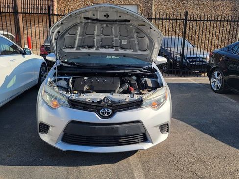 Used 2016 Toyota Corolla LE FWD image 33