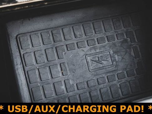 Used 2022 Ford F150 Lariat w/ Bed Utility Package image 8