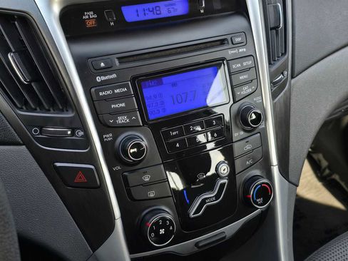 Used 2012 Hyundai Sonata GLS image 25
