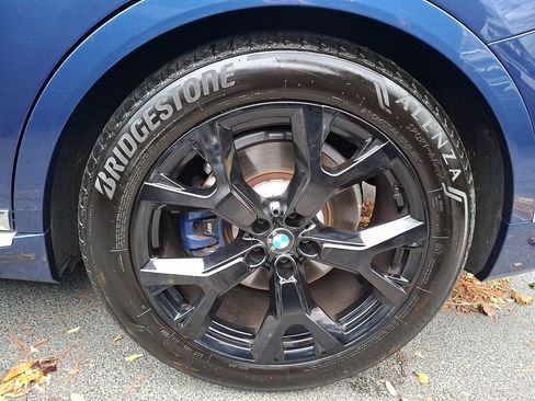 Used 2021 BMW X7 xDrive40i w/ Executive Package image 6