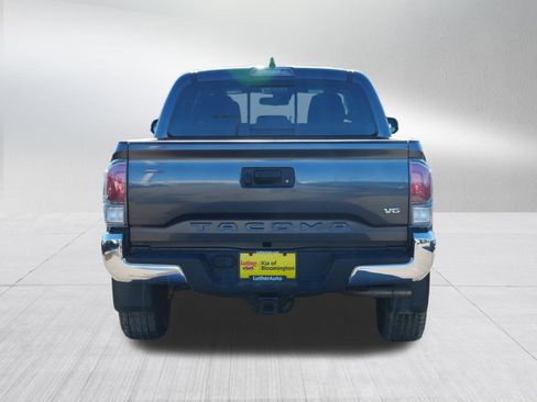 Used 2023 Toyota Tacoma TRD Off-Road image 6