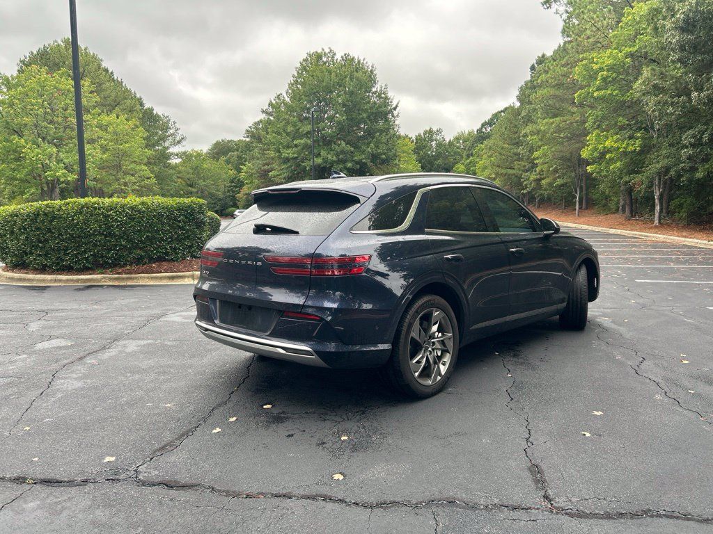 Used 2025 Genesis Electrified GV70 w/ Prestige Package AWD/4WD image 4