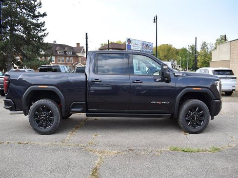 New 2026 GMC Sierra 2500 AT4 w/ AT4 Premium Plus Package image 4