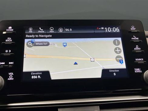 Used 2021 Honda Accord Touring image 15