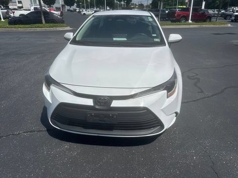 Used 2024 Toyota Corolla LE FWD image 10