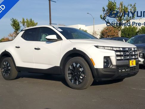 Used 2026 Hyundai Santa Cruz SE FWD image 1