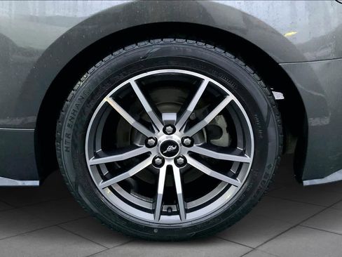 Used 2017 Ford Mustang GT Premium w/ Equipment Group 401A image 9