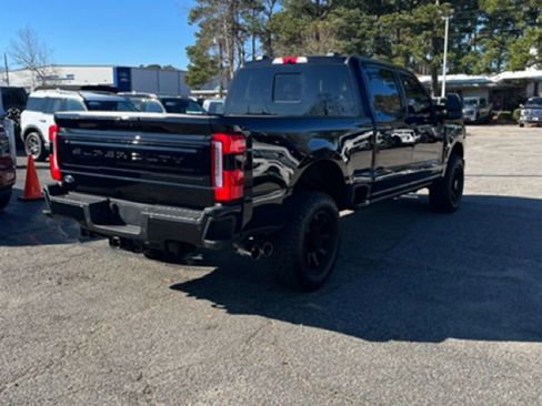 Used 2025 Ford F350 Platinum w/ FX4 Off-Road Package image 5