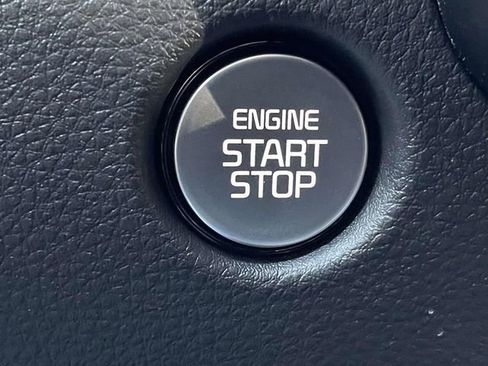 New 2026 Kia Carnival SX w/ SX Dark Edition Package FWD image 36