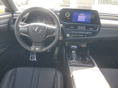 Used 2023 Lexus ES 350 F Sport w/ Accessory Package (Z2) FWD image 10