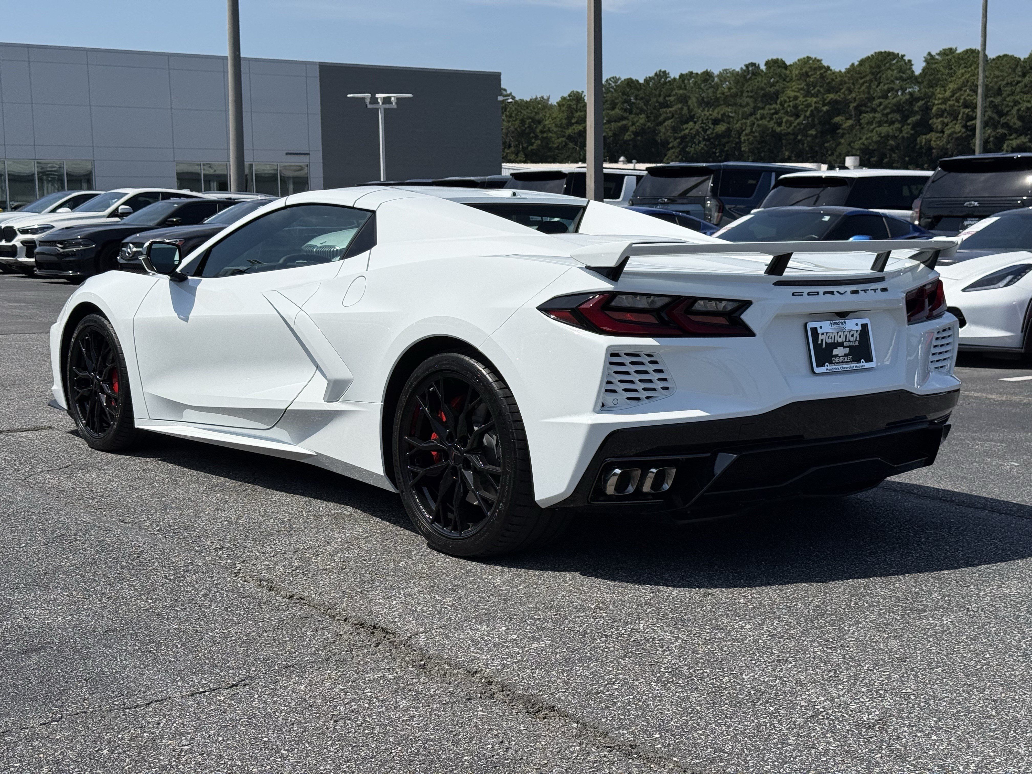 Used 2026 Chevrolet Corvette Stingray Convertible w/ Z51 Performance Package RWD image 12