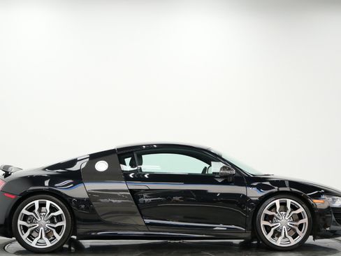 Used 2011 Audi R8 V10 AWD/4WD image 55