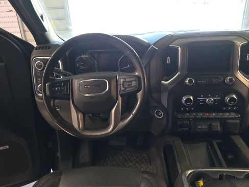Used 2020 GMC Sierra 1500 Denali AWD/4WD image 16