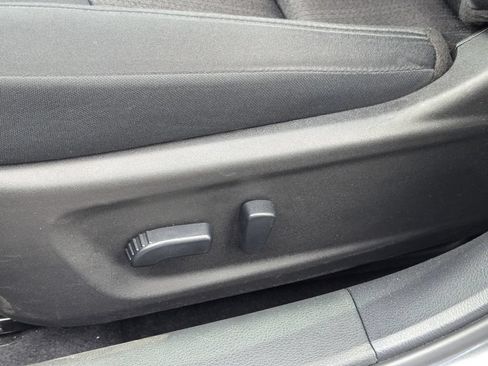 Used 2025 Nissan Altima 2.5 SV FWD image 25