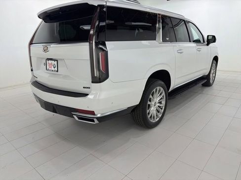 Used 2022 Cadillac Escalade ESV Premium Luxury AWD/4WD image 5