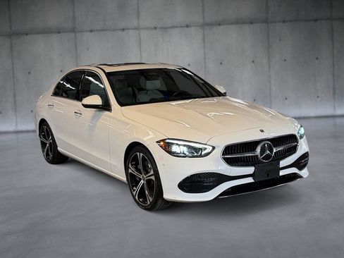 Used 2025 Mercedes-Benz C 300 Sedan image 7