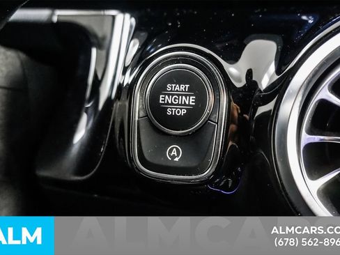 Used 2025 Mercedes-Benz GLA 250 4MATIC image 29
