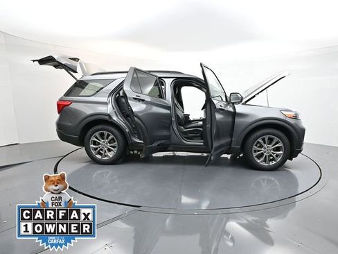 Used 2022 Ford Explorer XLT w/ Equipment Group 202A image 51