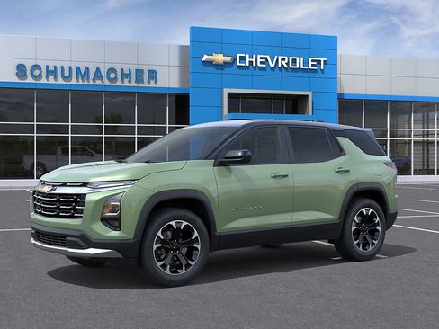 New 2026 Chevrolet Equinox LT w/ Convenience Package II image 2