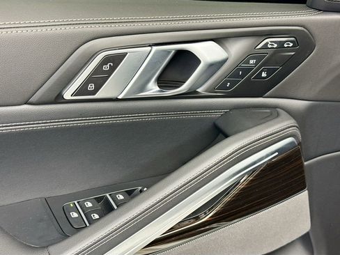 Used 2025 BMW X6 xDrive40i image 22