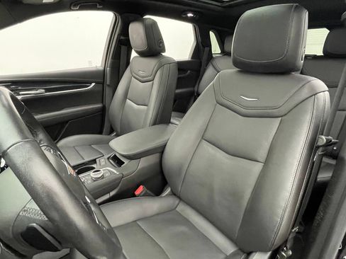 Used 2023 Cadillac XT5 Premium Luxury FWD image 19