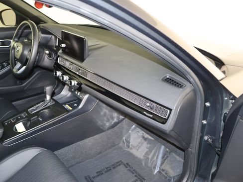 Certified 2024 Honda Civic Sport Touring image 41